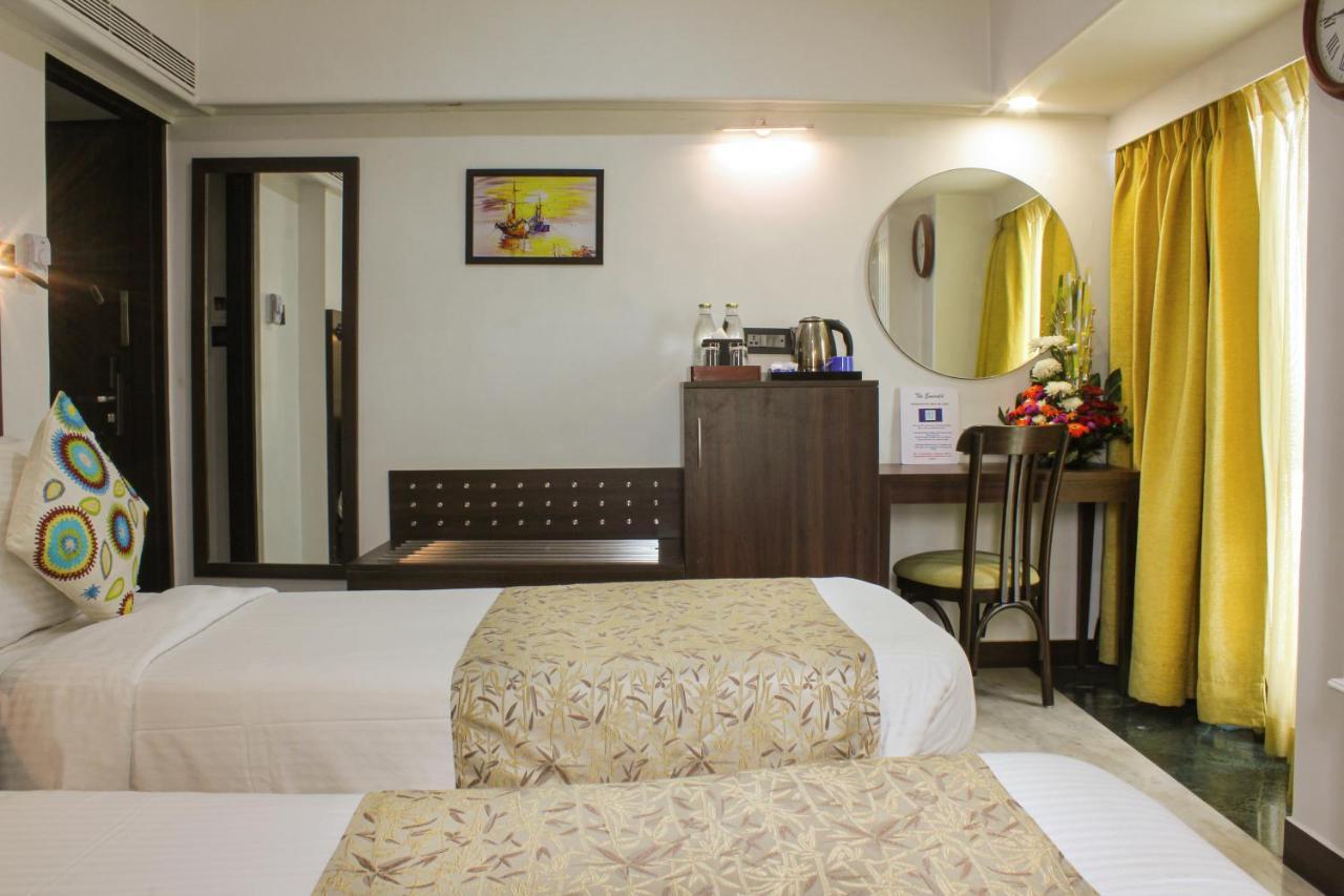 Regenta Place The Emerald Mumbai Bagian luar foto