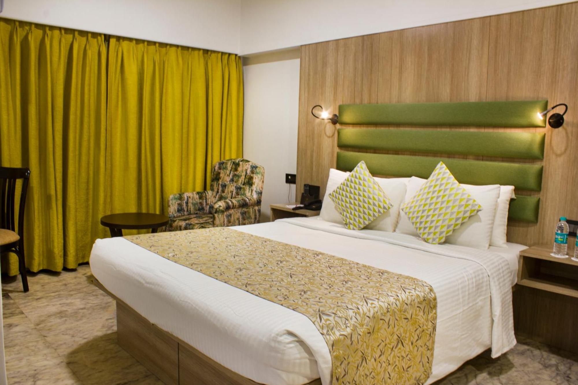 Regenta Place The Emerald Mumbai Bagian luar foto