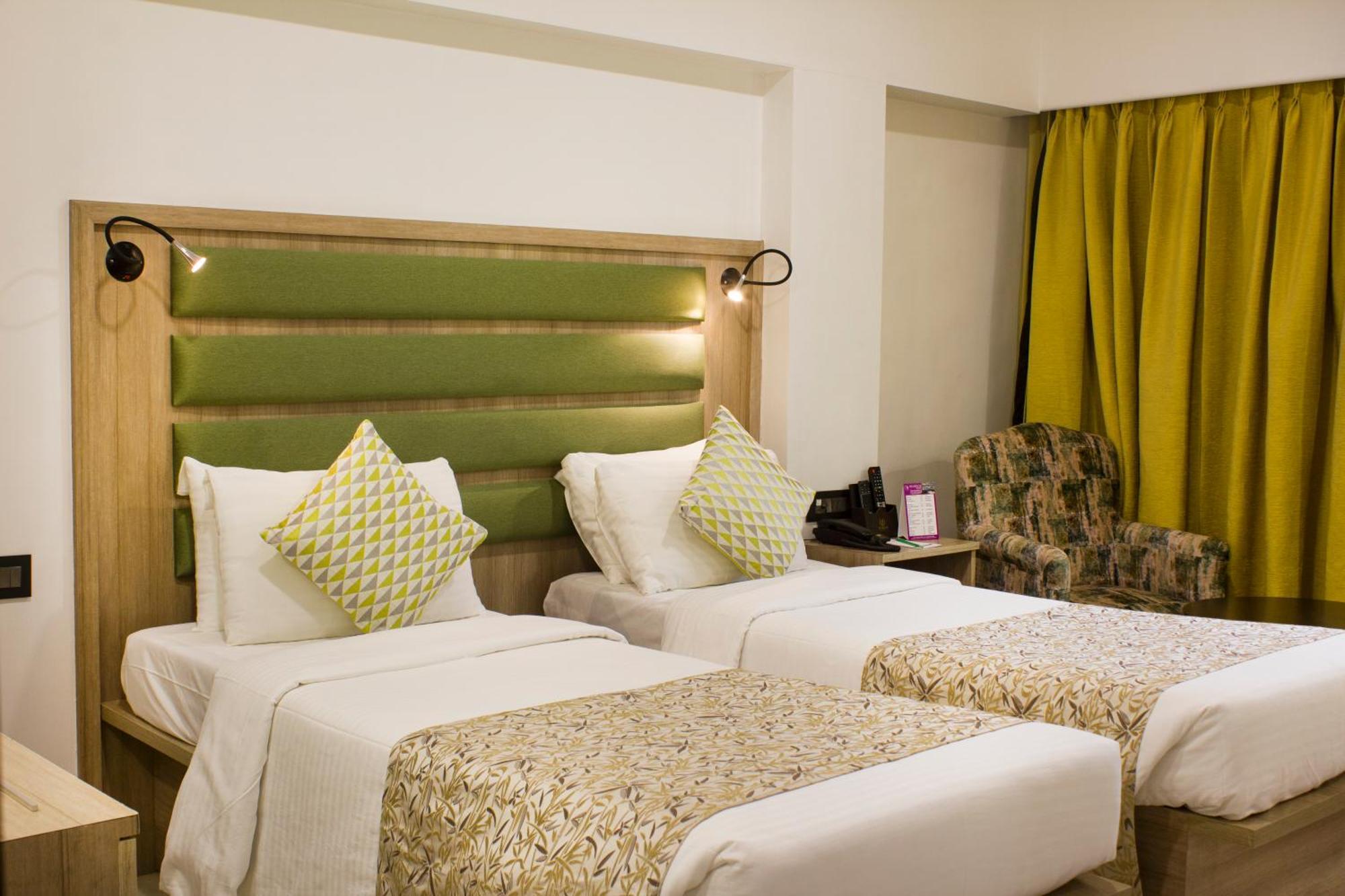 Regenta Place The Emerald Mumbai Bagian luar foto