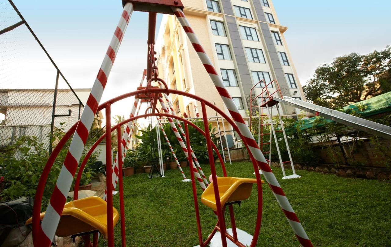 Regenta Place The Emerald Mumbai Bagian luar foto